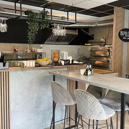 Wood Story - Modern 1Br Apt Near City Center With Parking 부쿠레슈티 외부 사진
